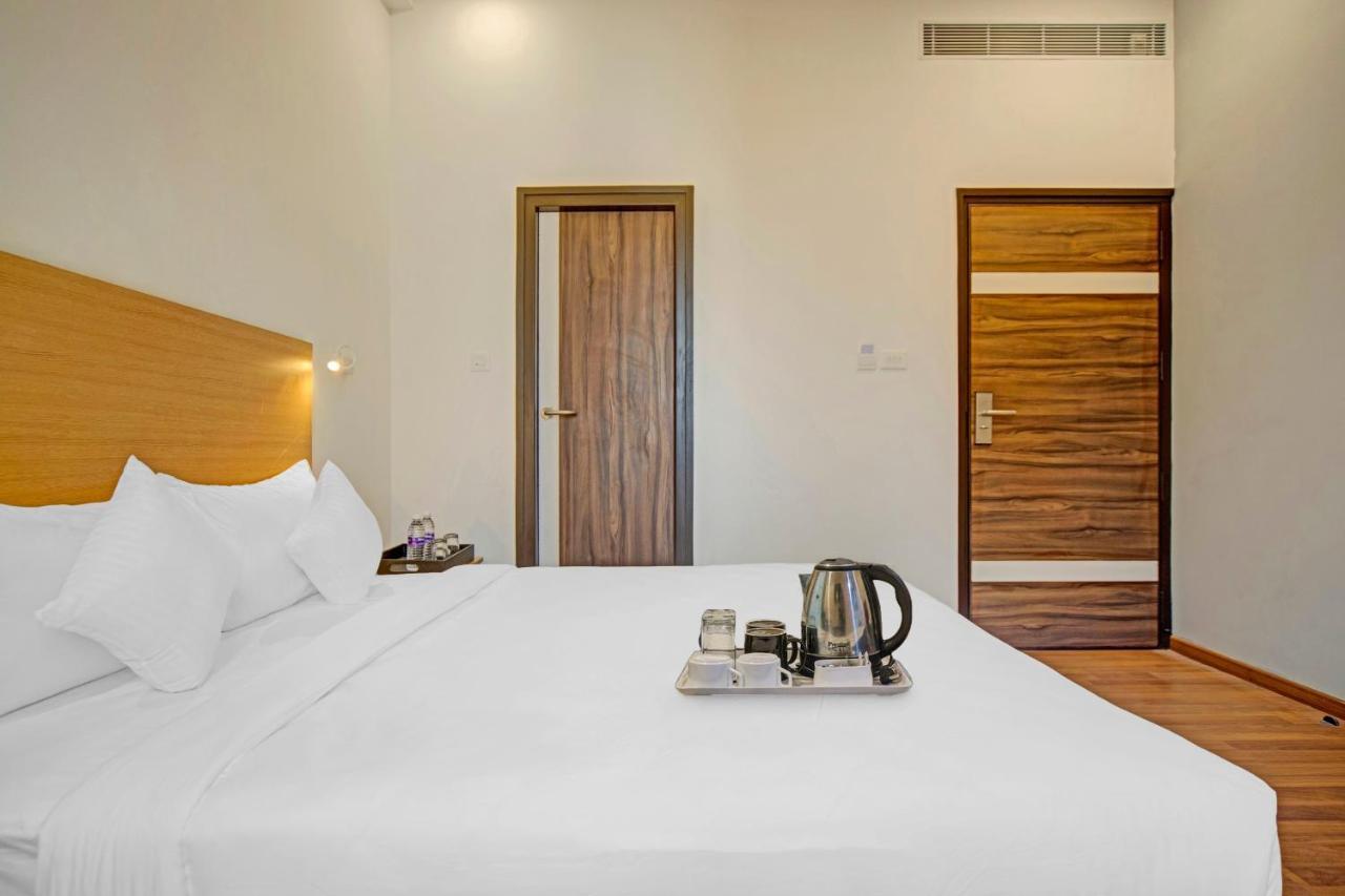 Upar Hotels - T Nagar Chennai Exterior photo