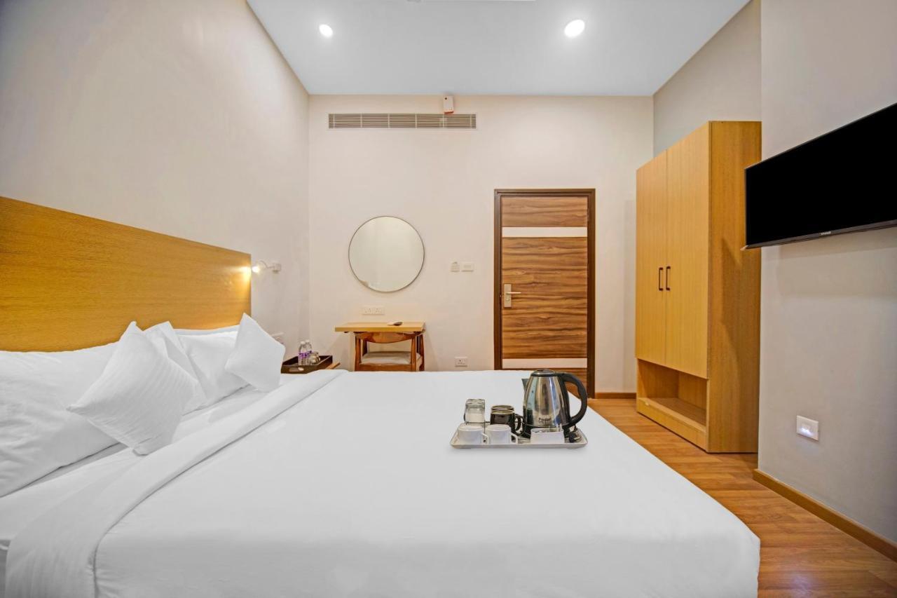 Upar Hotels - T Nagar Chennai Exterior photo