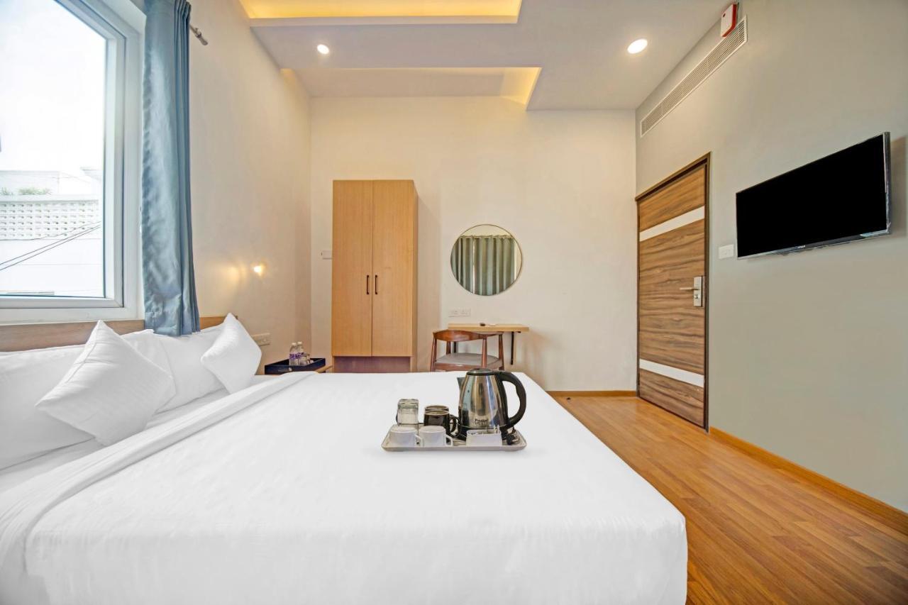 Upar Hotels - T Nagar Chennai Exterior photo