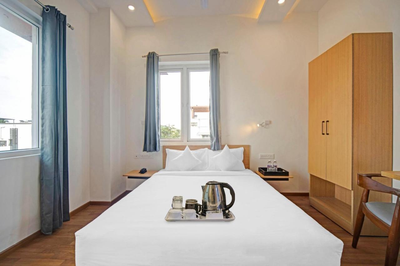 Upar Hotels - T Nagar Chennai Exterior photo