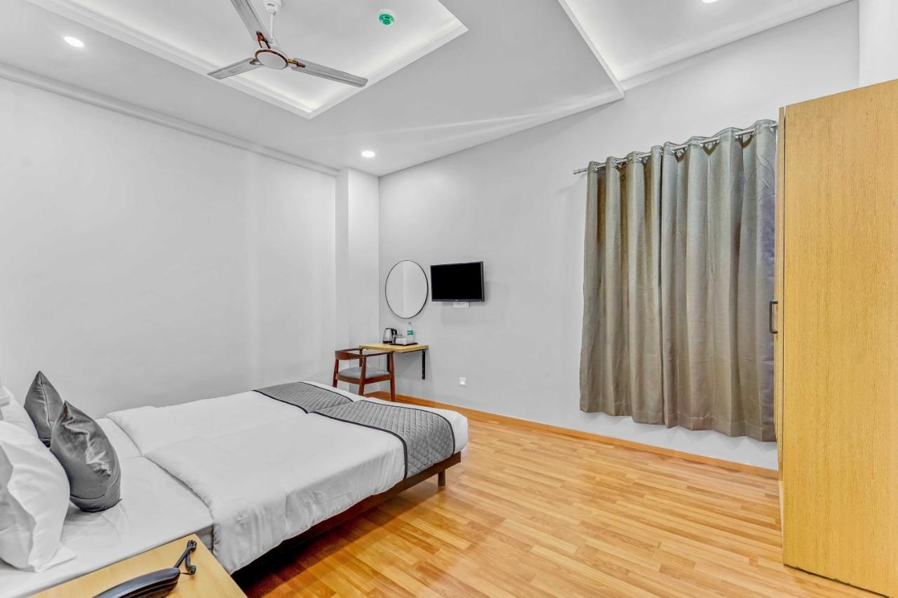 Upar Hotels - T Nagar Chennai Exterior photo